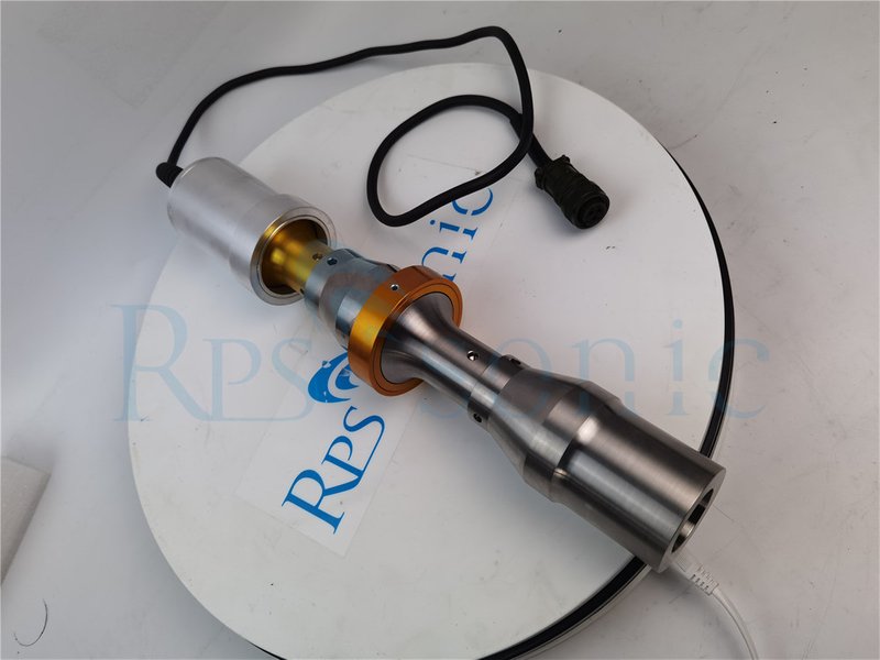 Echipament de sudare cu ultrasunete 20Khz 1000W pentru sudarea și etanșarea capacului 