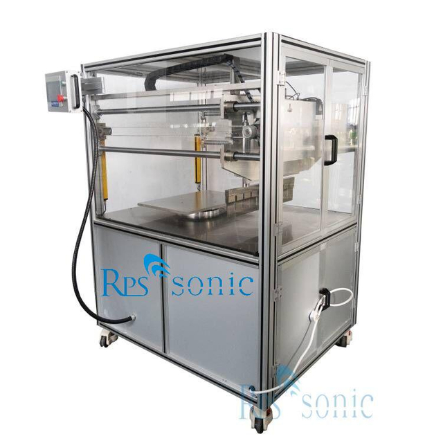 Macchina automatica per il taglio di alimenti ad ultrasuoni per il taglio di torte e pane